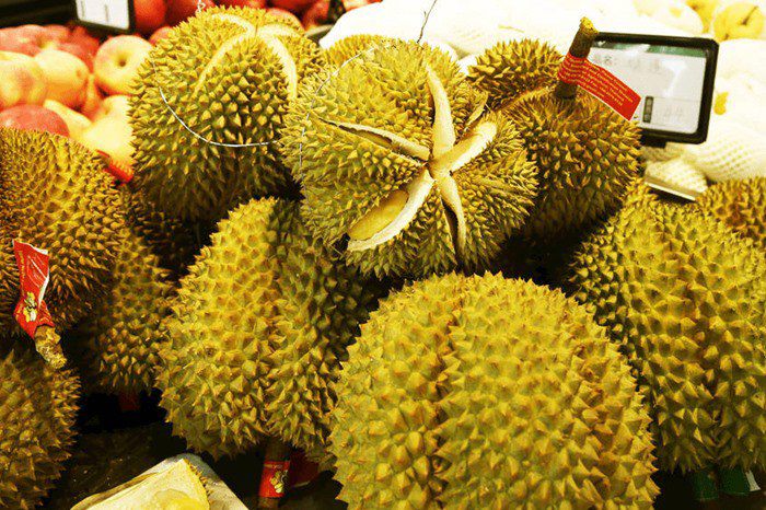 cách gõ sầu riêng chín