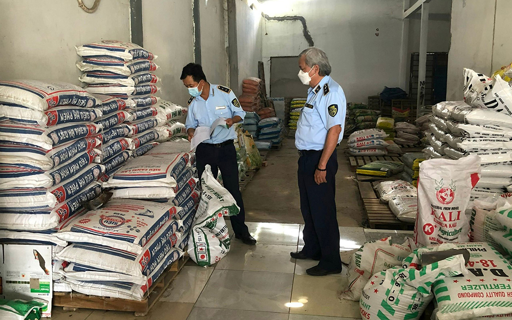 Cách chọn phân bón hữu cơ vi sinh chất lượng